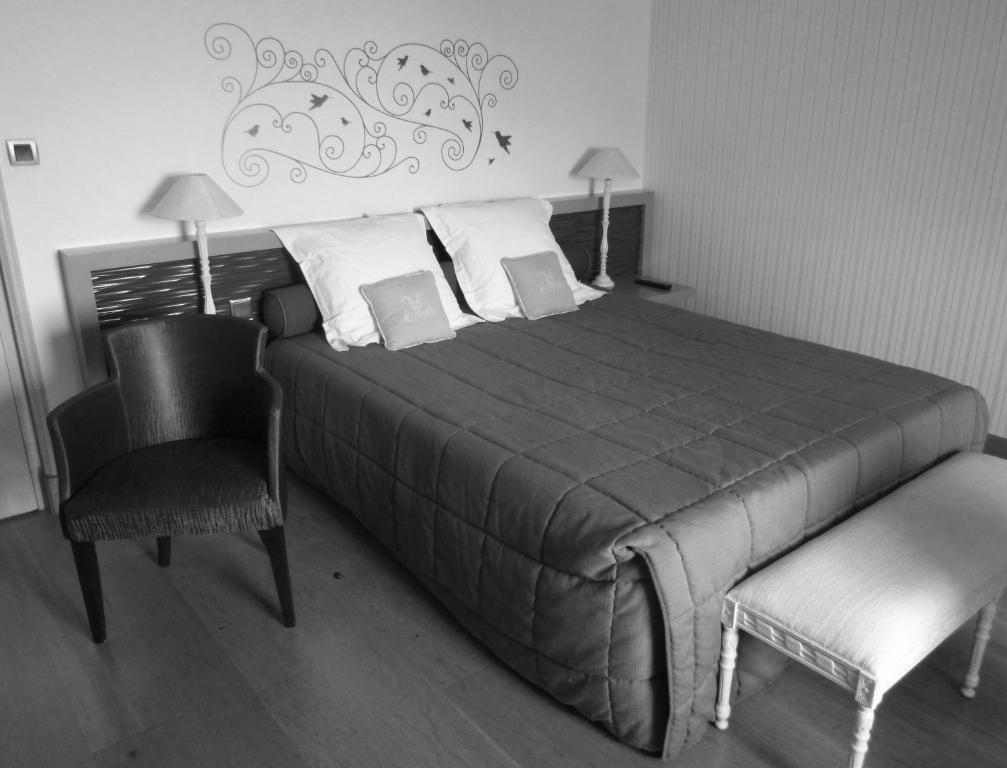 Logis Hotel Le Relais Louis XI Meung-sur-Loire Quarto foto